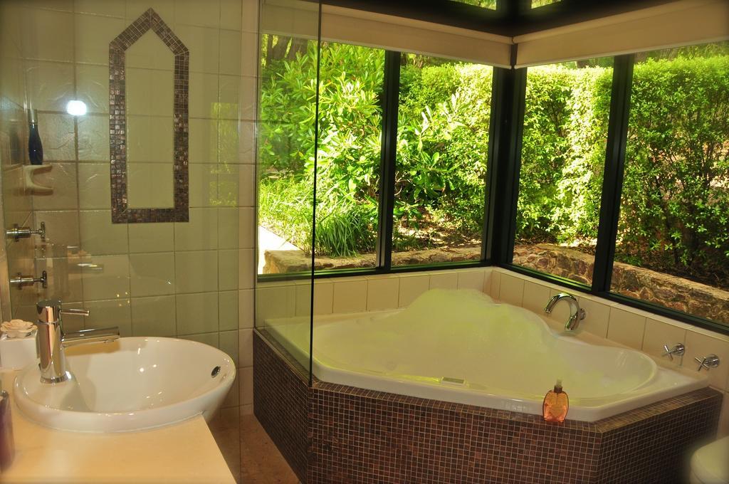 Waterfall Cottages Margaret River Rum bild